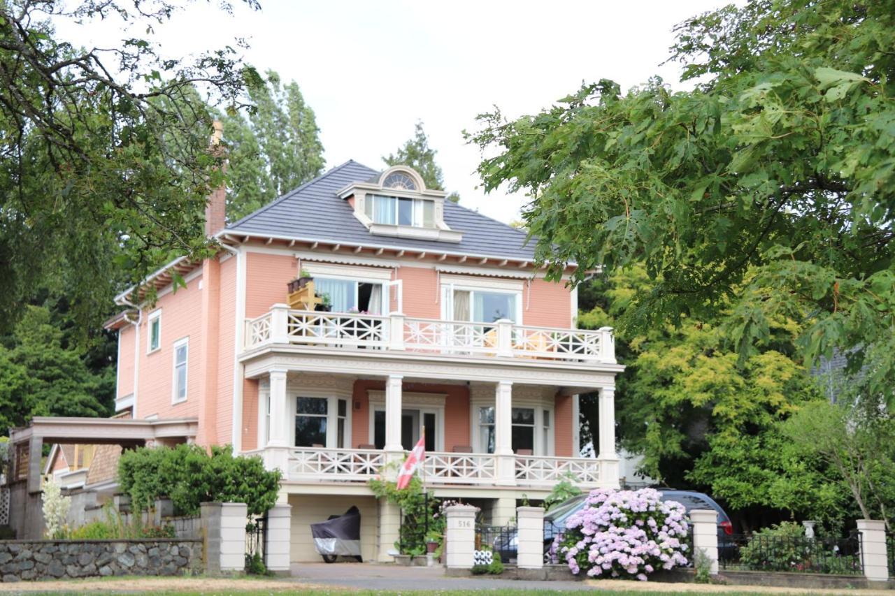 Lipton Place By Elegant Waterfront Esquimalt Exterior foto